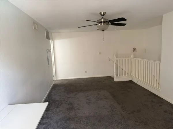 $1,350 | 3600 Jeanetta Street, Unit 804, Houston, TX 77063