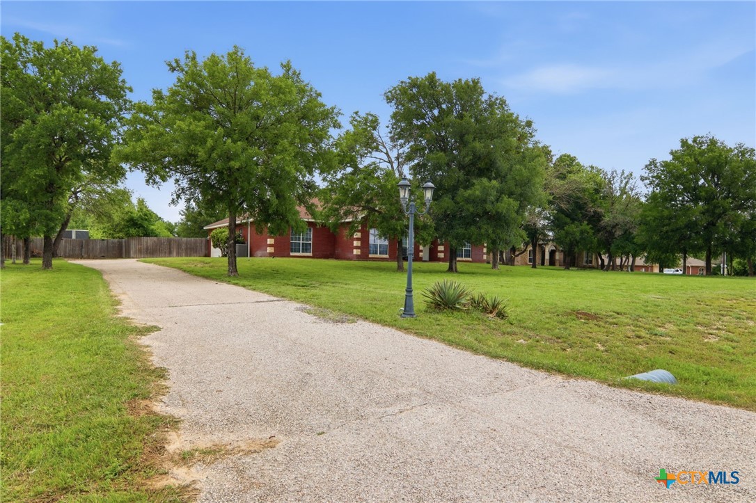 1398 County Road 3152 Kempner, TX 76539 - Photo 3 of 32