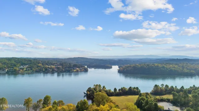 $99,900 | 220 Grandville Court, Vonore, TN 37885