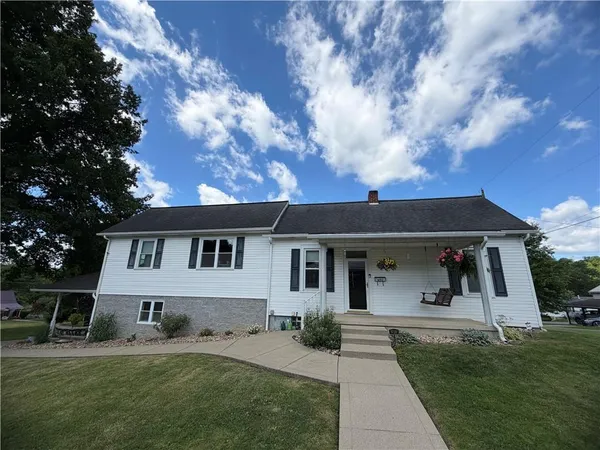 $285,000 | 695 Sherman Avenue, Waynesburg, PA 15370