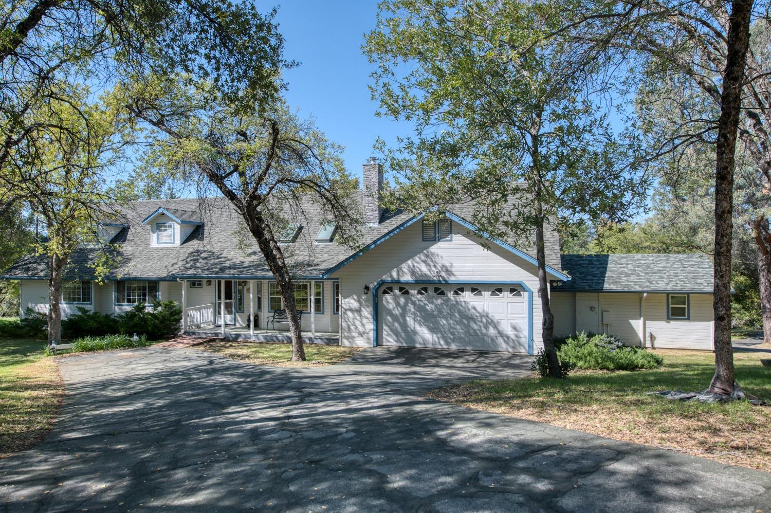 41041 Jean Road West Oakhurst, CA 93644 - Photo 2 of 84 Gallery Image 2