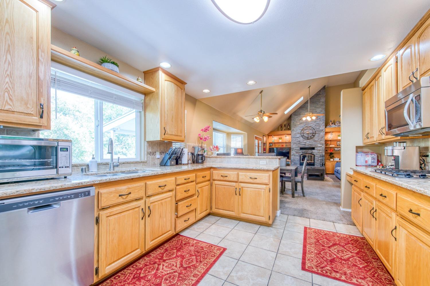 41041 Jean Road West Oakhurst, CA 93644 - Photo 22 of 84 Gallery Image 22