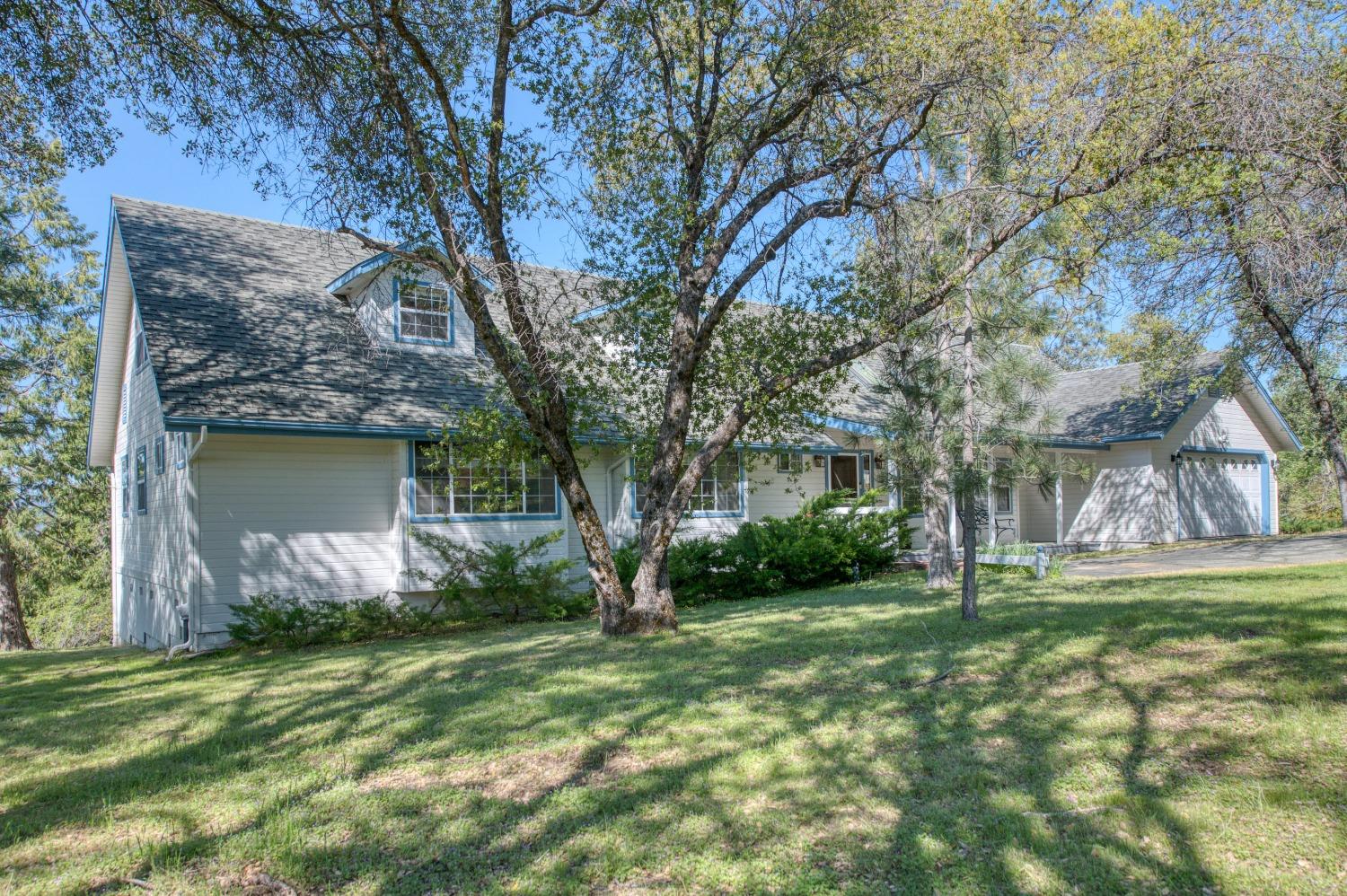 41041 Jean Road West Oakhurst, CA 93644 - Photo 5 of 84 Gallery Image 5