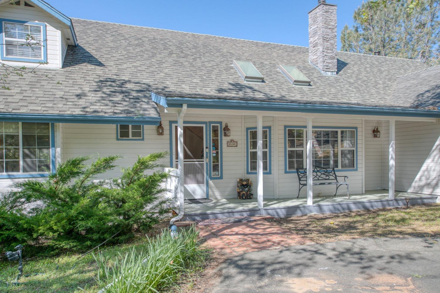 41041 Jean Road West Oakhurst, CA 93644 - Photo 6 of 84 Gallery Image 6