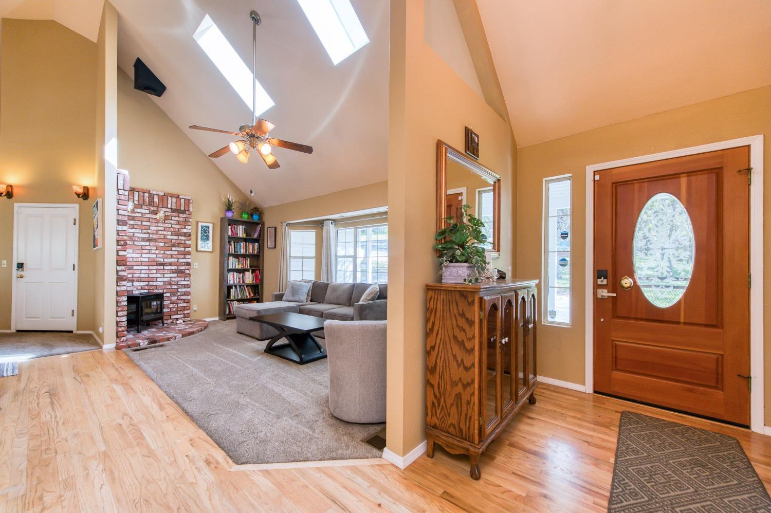 41041 Jean Road West Oakhurst, CA 93644 - Photo 8 of 84 Gallery Image 8