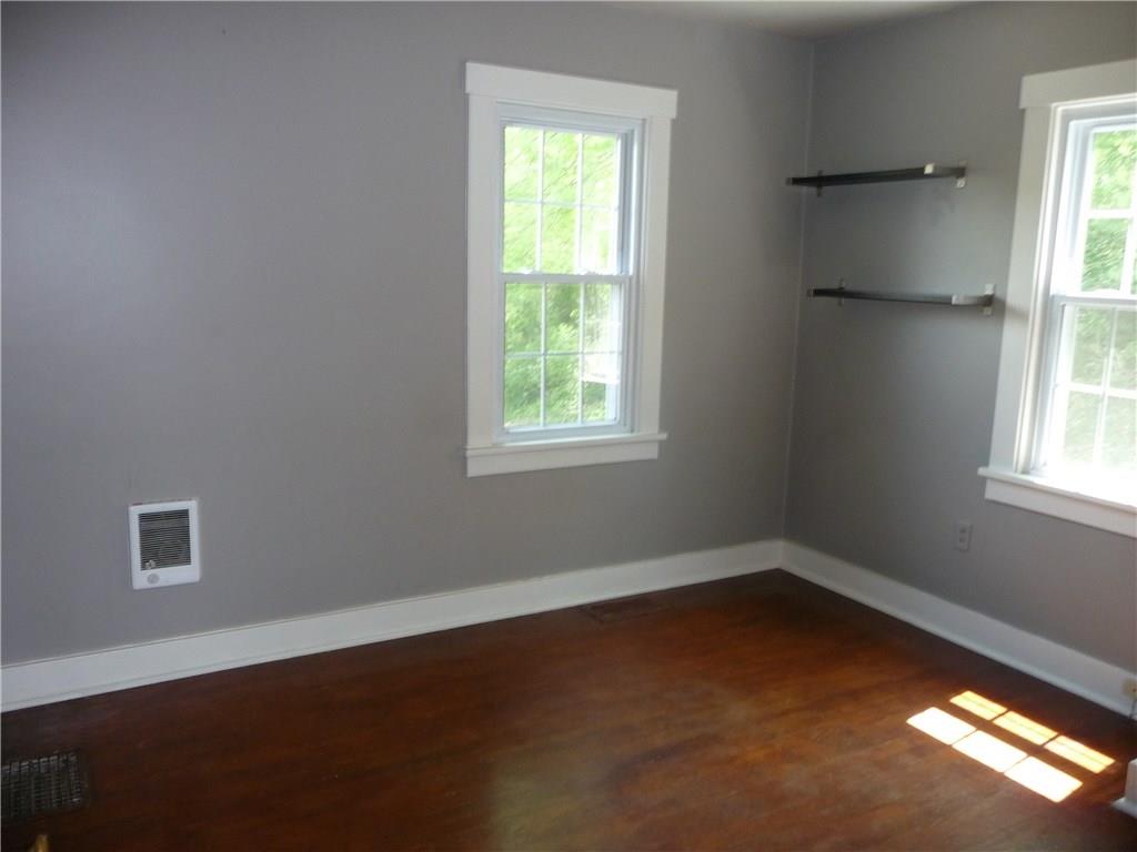 3252 Conway Wallrose Road Baden, PA 15005 - Photo 14 of 21 Gallery Image 14