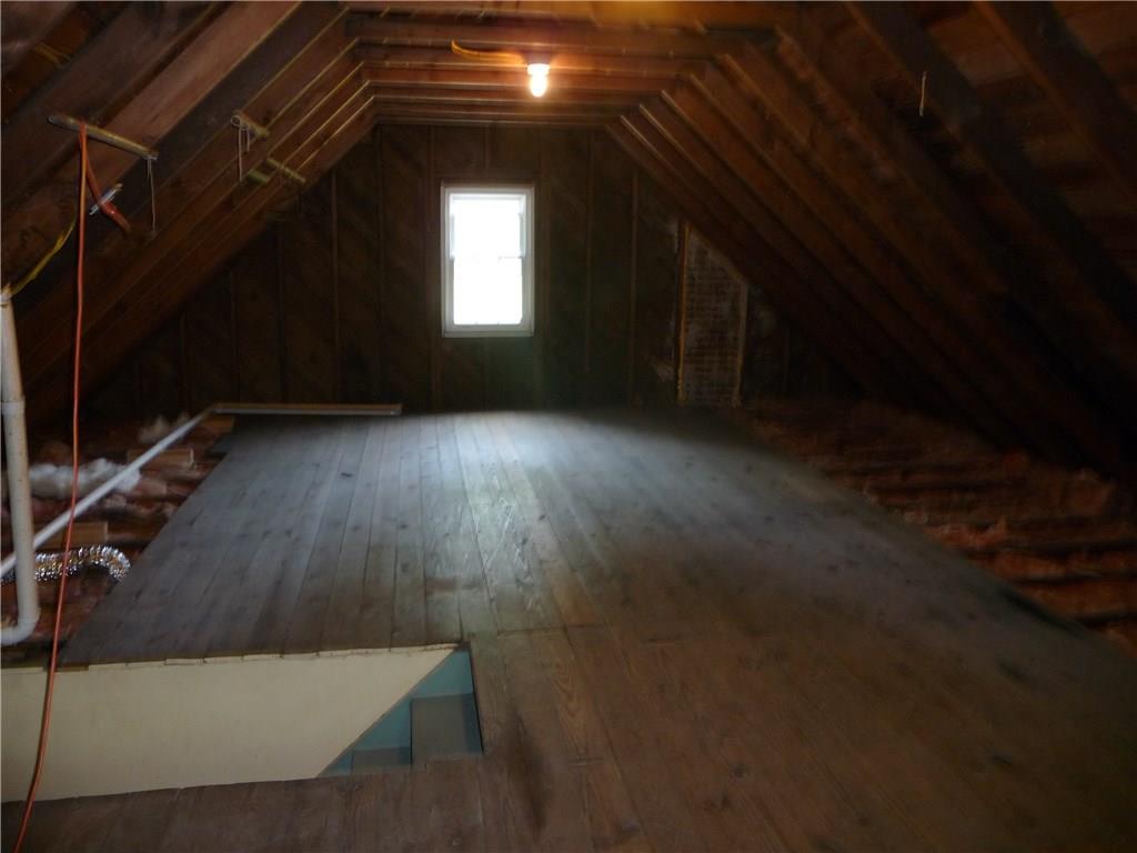 3252 Conway Wallrose Road Baden, PA 15005 - Photo 16 of 21 Gallery Image 16