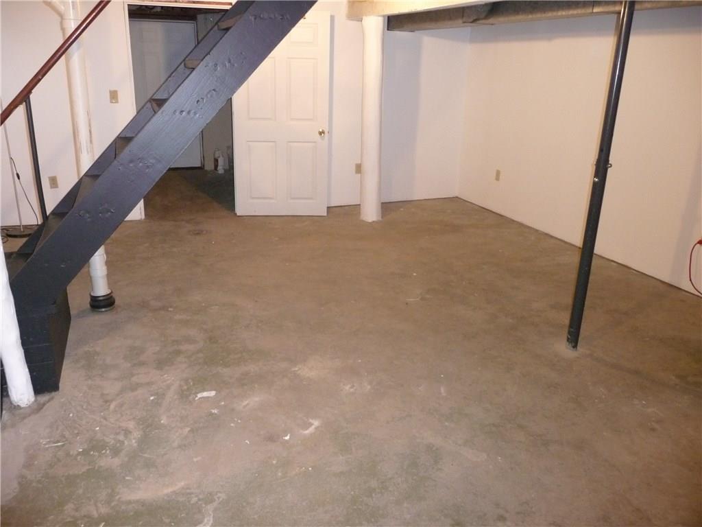3252 Conway Wallrose Road Baden, PA 15005 - Photo 18 of 21 Gallery Image 18