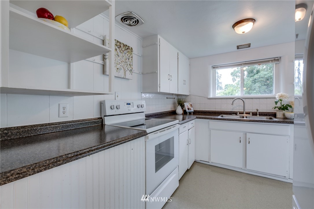 4579 Southeast Foss Road Port Orchard, WA 98366 - Photo 14 of 25 Gallery Image 14