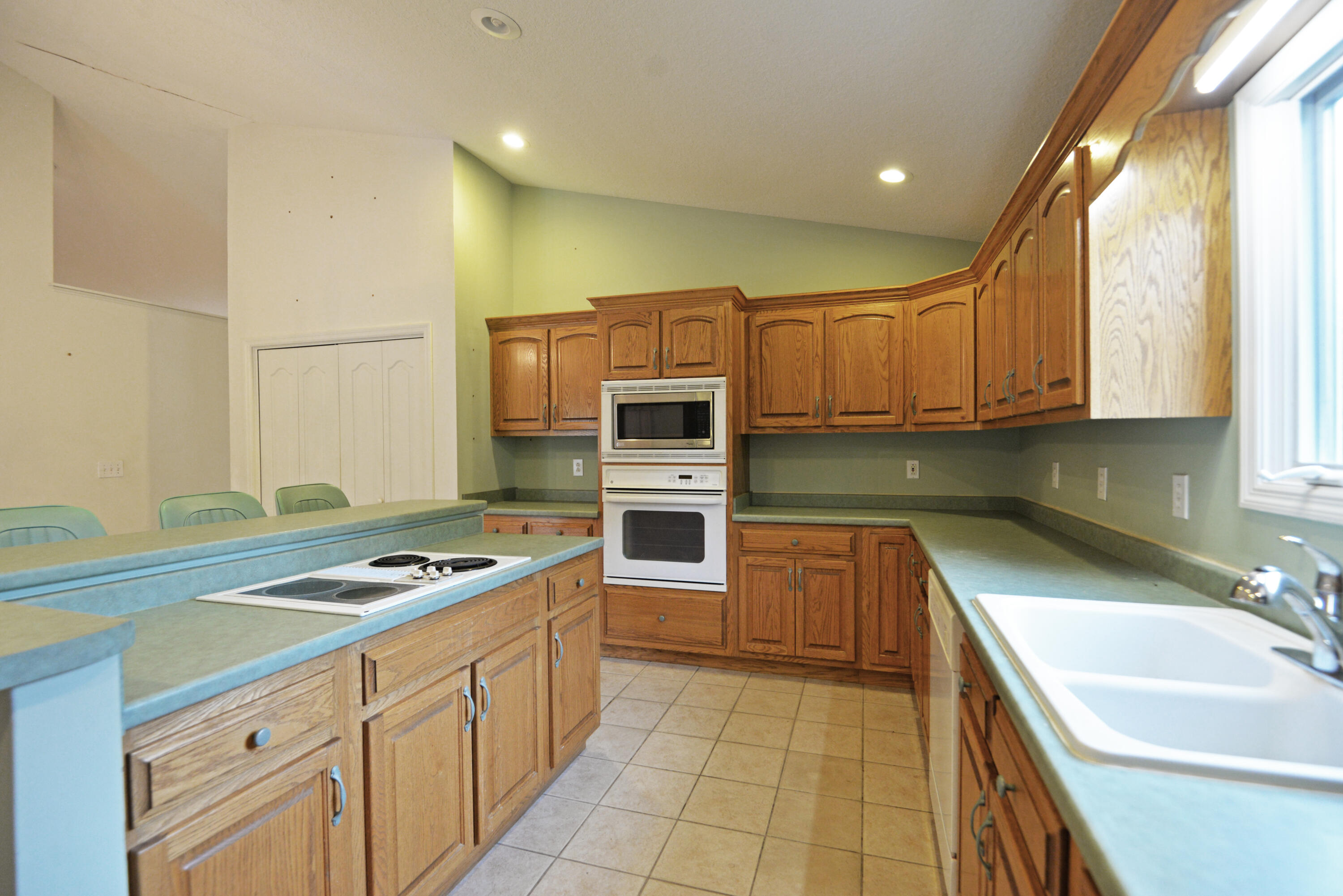 2157 South Shore Acres Road Soddy Daisy, TN 37379 - Photo 12 of 37 Kitchen view 3