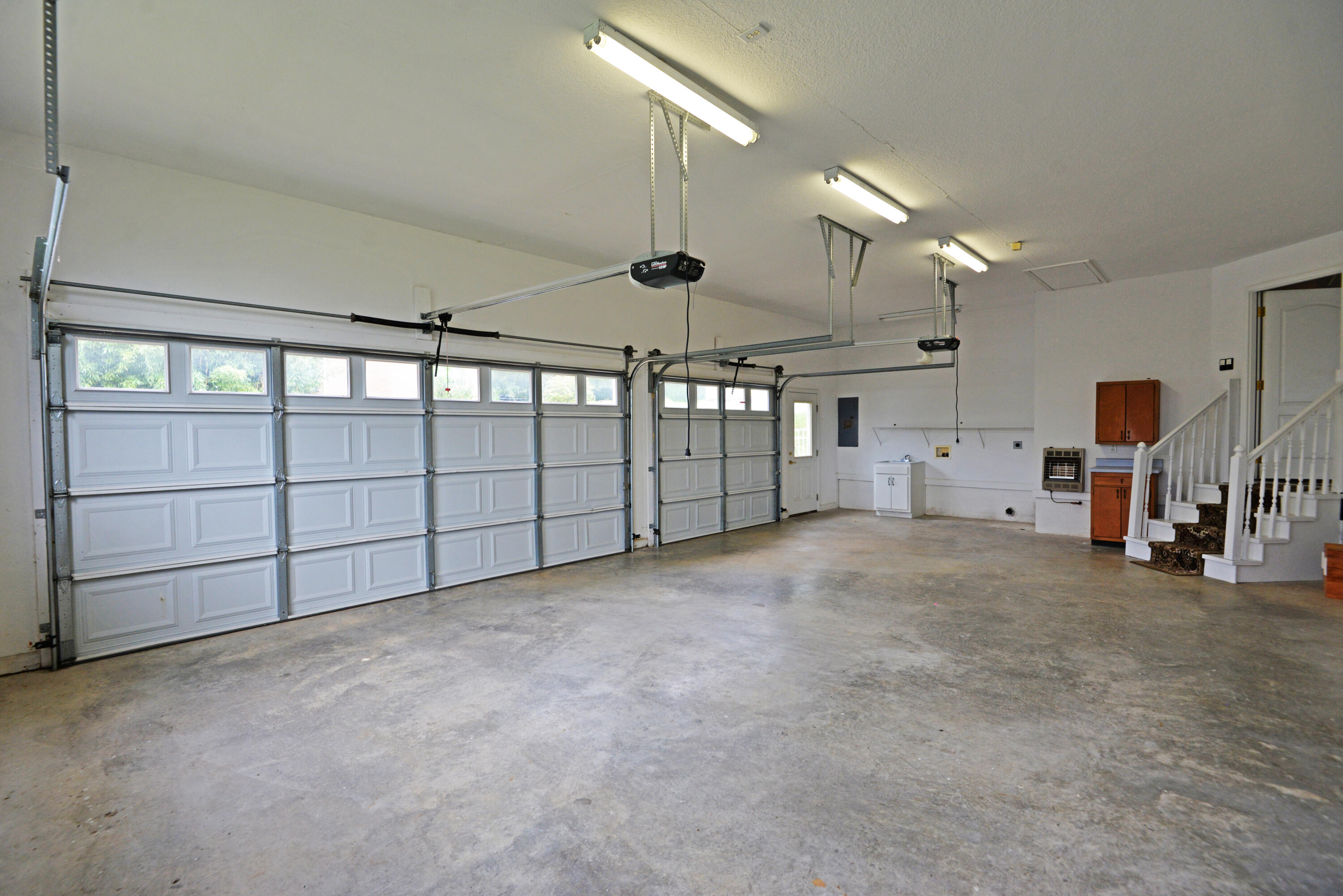 2157 South Shore Acres Road Soddy Daisy, TN 37379 - Photo 26 of 37 Garage interior 2