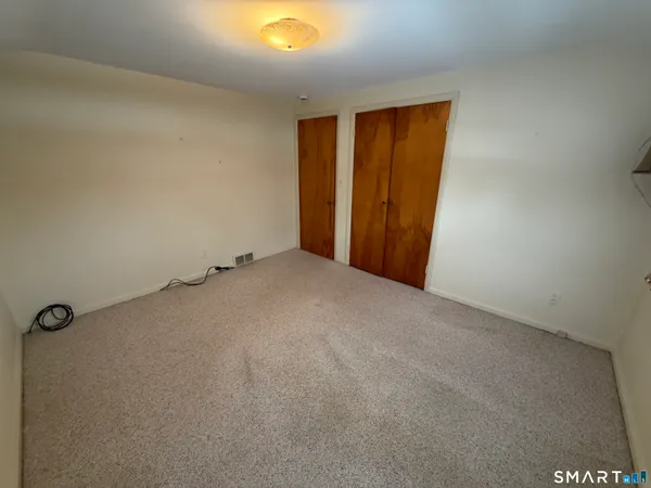 $354,900 | 233 Conrad Street, Naugatuck, CT 06770