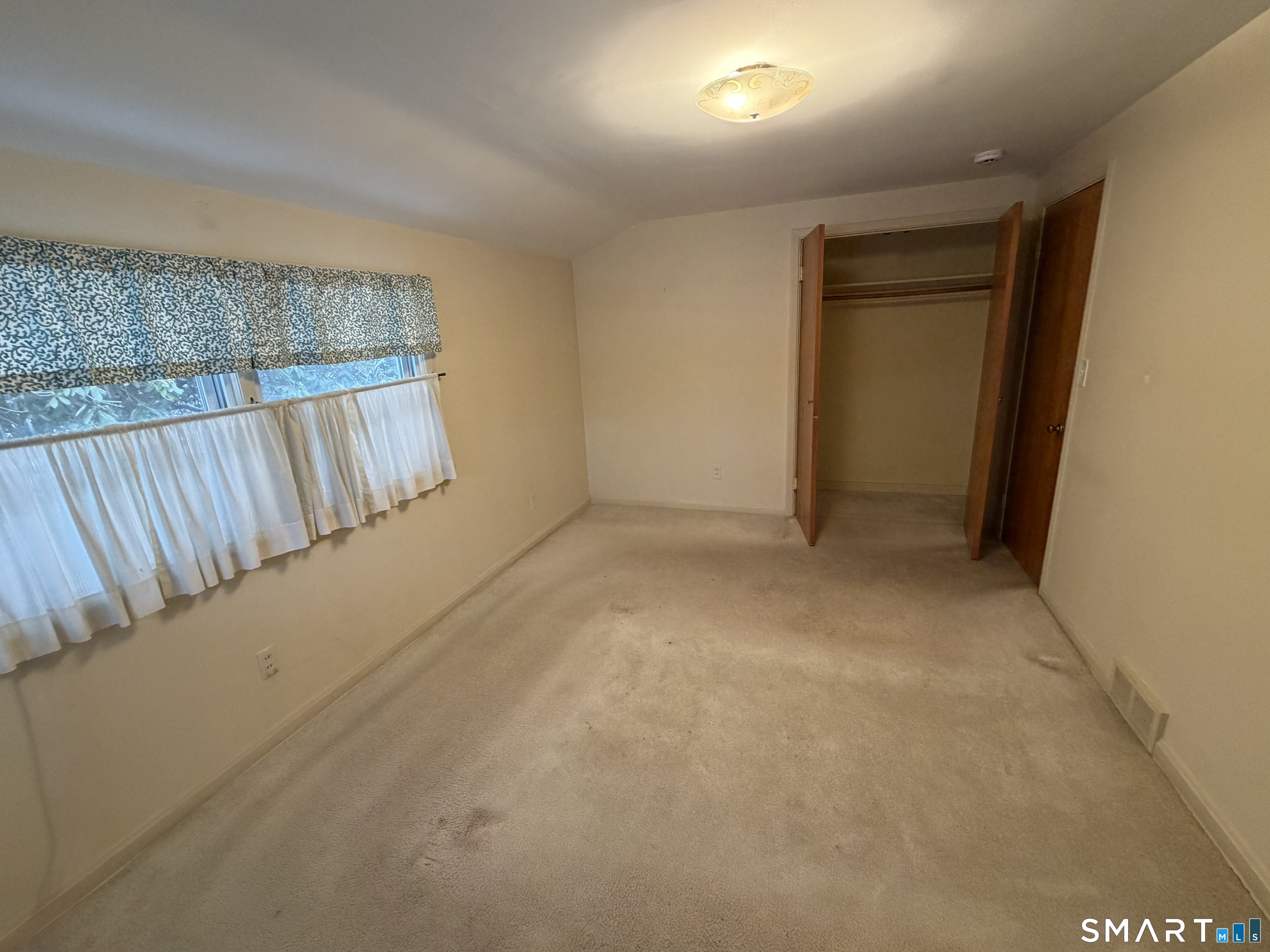 233 Conrad Street Naugatuck, CT 06770 - Photo 15 of 33