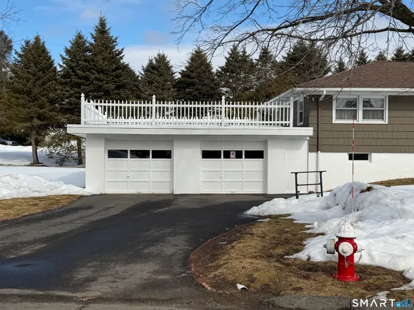 $354,900 | 233 Conrad Street, Naugatuck, CT 06770