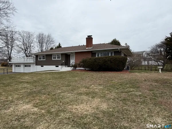 $354,900 | 233 Conrad Street, Naugatuck, CT 06770
