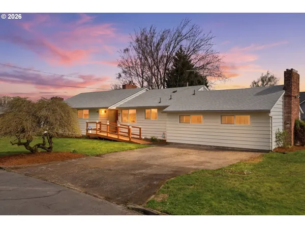 $445,000 | 2708 13th Avenue, Forest Grove, OR 97116