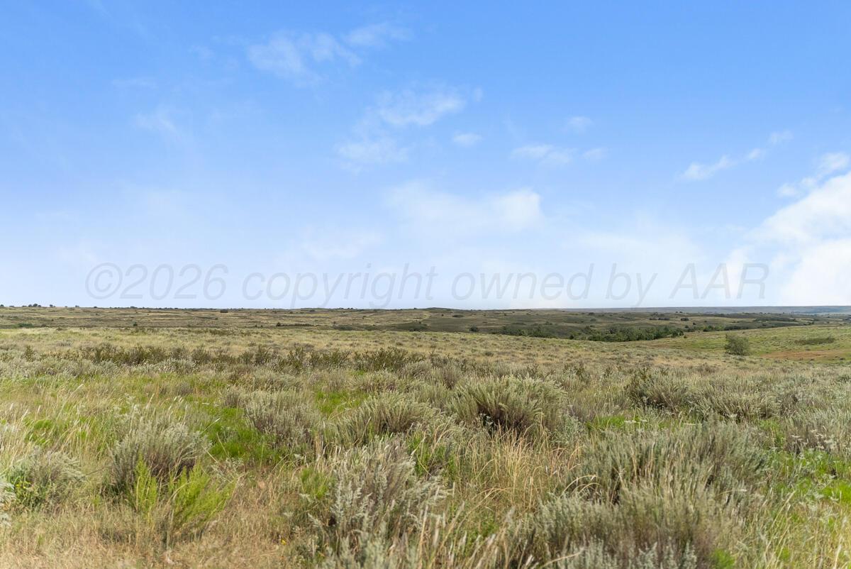 Bar_T_Ranch-005_Land