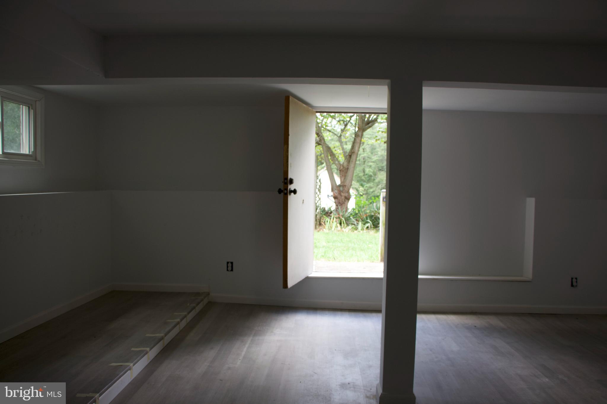 7120 Linganore Road Frederick, MD 21701 - Photo 8 of 26 Basement Walkout Bedroom
