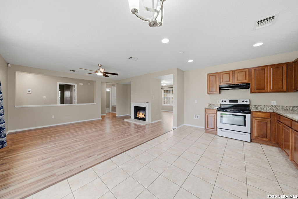 157 Springtree Parkway Cibolo, TX 78108 - Photo 11 of 25