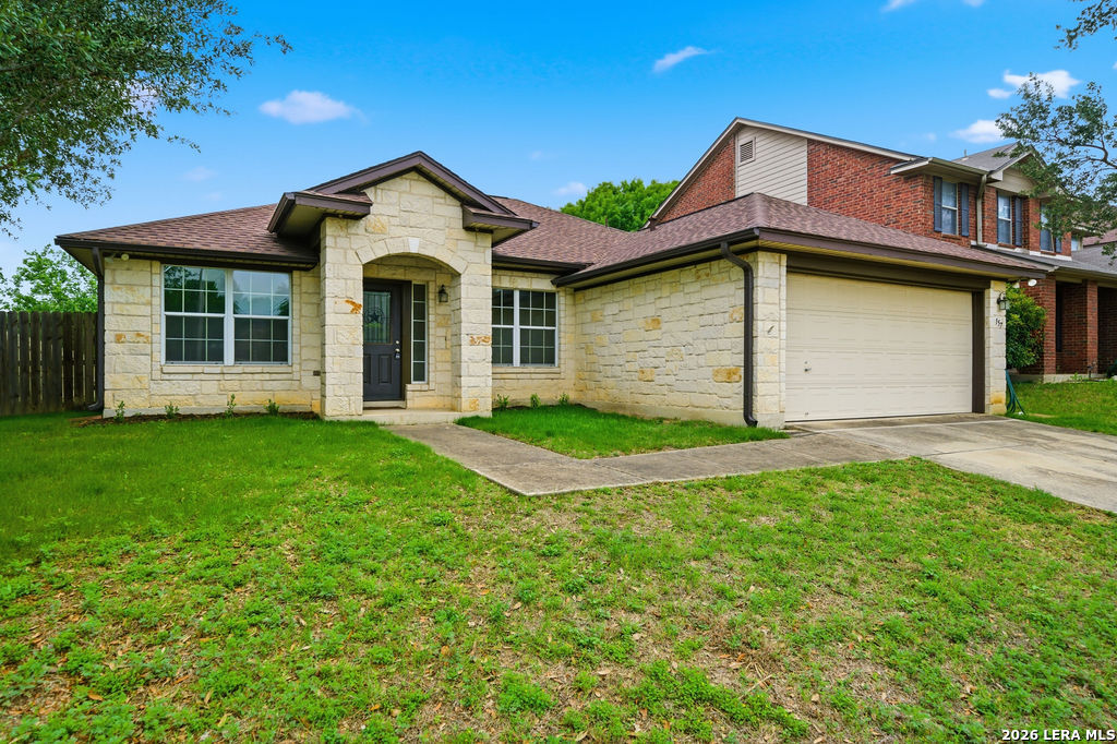 157 Springtree Parkway Cibolo, TX 78108 - Photo 3 of 25