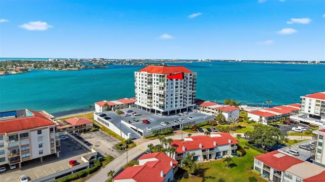 a outdoor space with lots of water view
