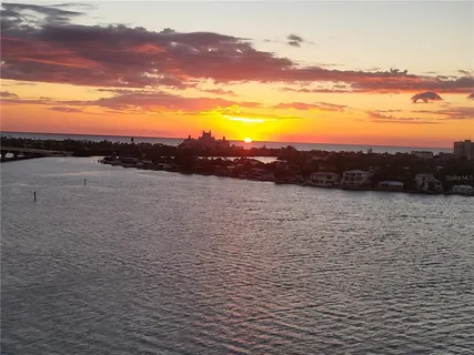 $699,900 | 6265 Sun Boulevard, Unit 1204, St. Petersburg, FL 33715