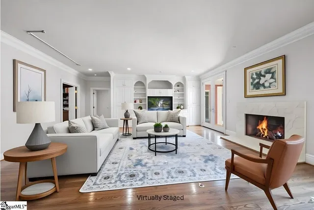 $2,395,000 | 25 Club Forest Lane, Greenville, SC 29605