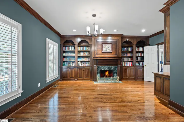 $2,395,000 | 25 Club Forest Lane, Greenville, SC 29605