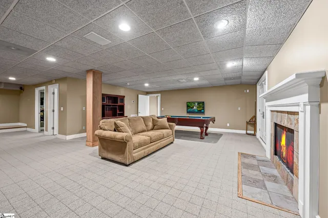 $2,395,000 | 25 Club Forest Lane, Greenville, SC 29605