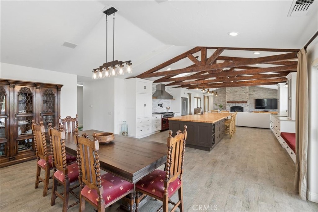 5565 High Ridge Road Paso Robles, CA 93446 - Photo 19 of 73 a view of a dining room with furniture