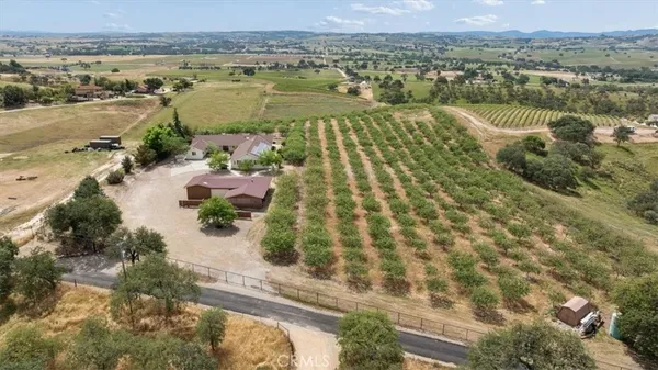 $1,839,000 | 5565 High Ridge Road, Paso Robles, CA 93446