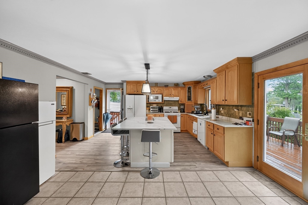279 Sprague Street Dedham, MA 02026 - Photo 8 of 24