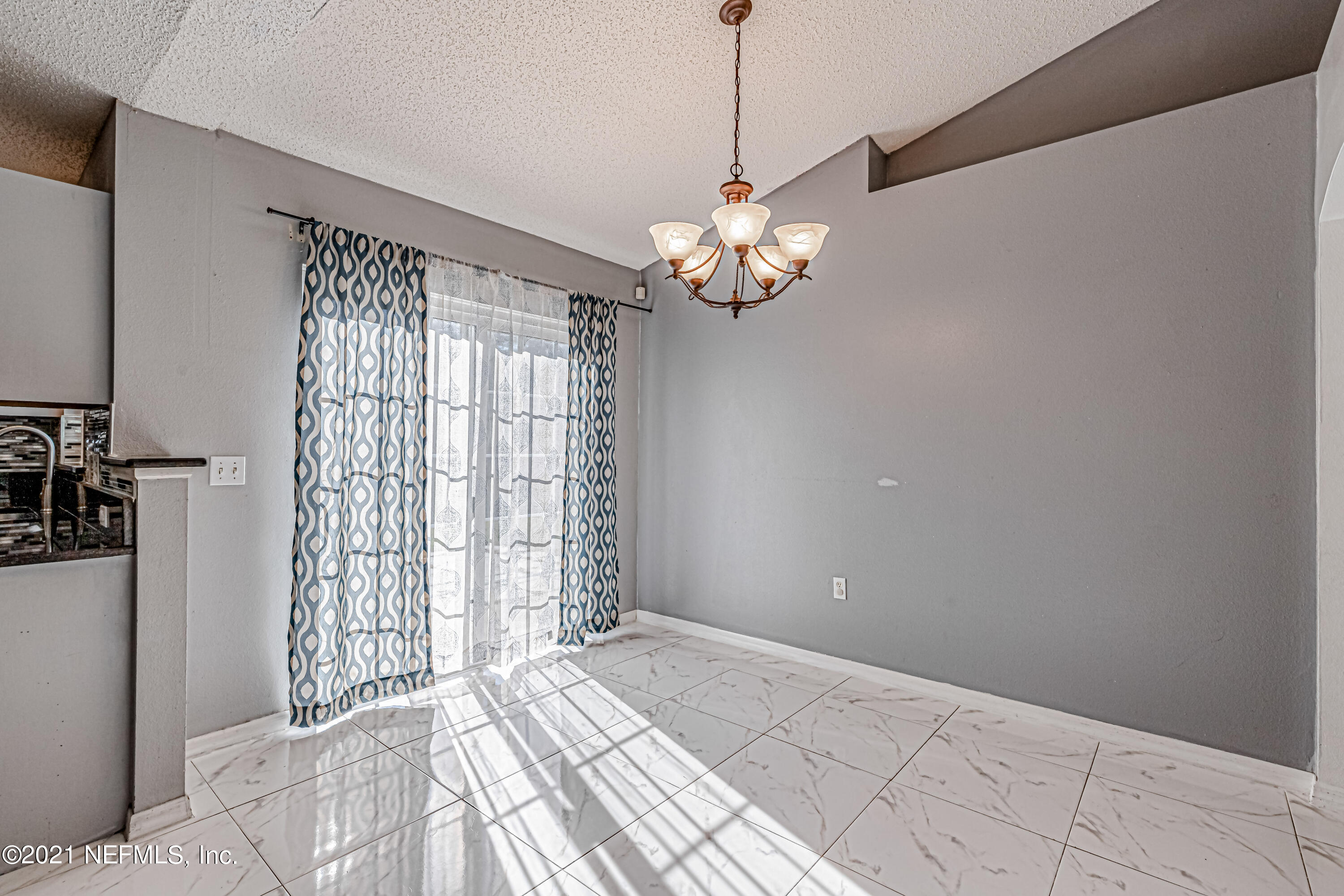 12308 Hickory Forest Road Jacksonville, FL 32226 - Photo 22 of 42 22-Eat In Kitchen