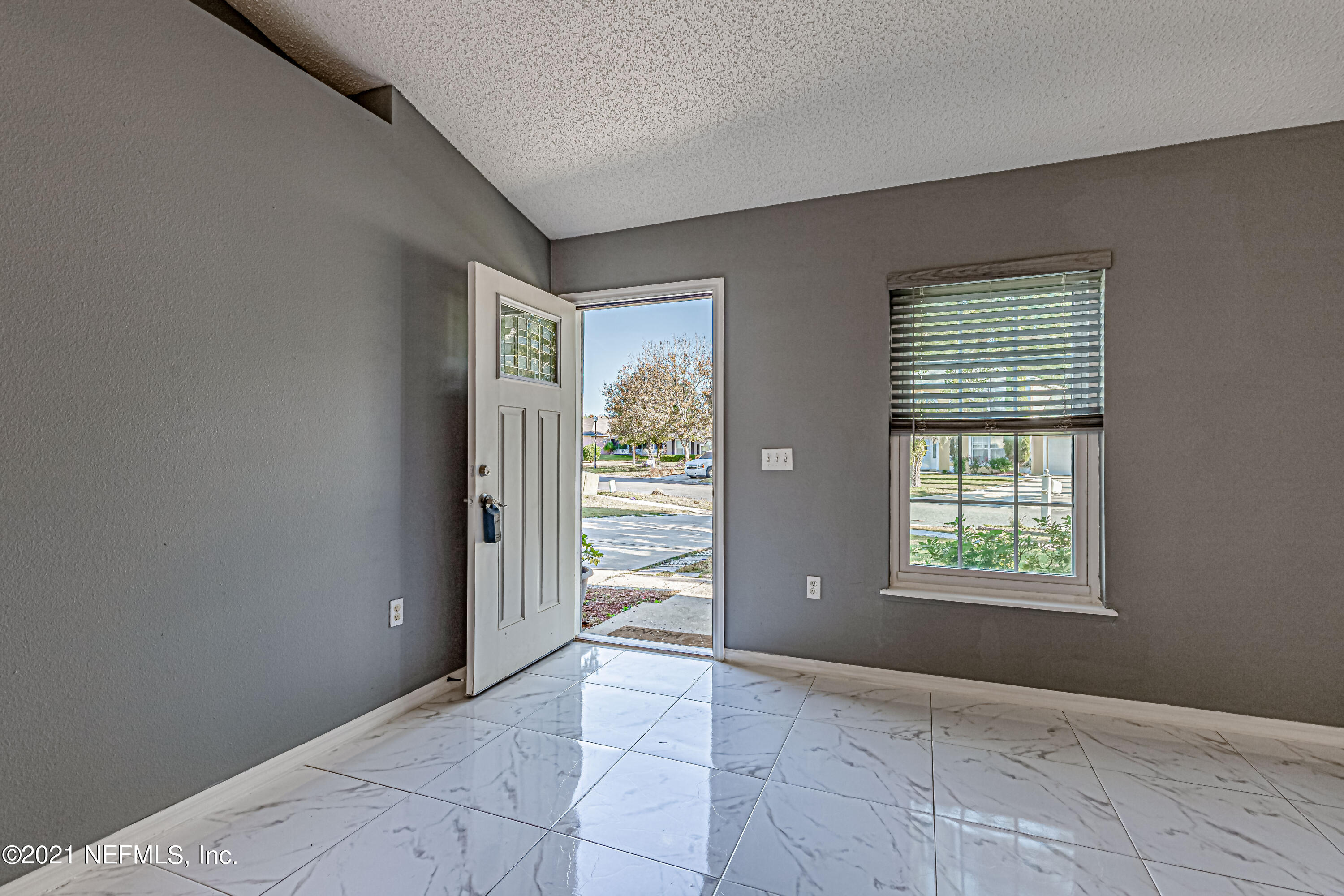 7-Living Room