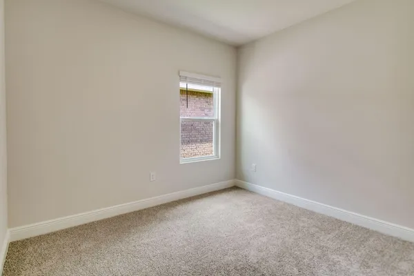 $299,900 | 3086 Heritage Plantation Boulevard, Laurel Hill, FL 32567