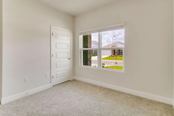 $299,900 | 3086 Heritage Plantation Boulevard, Laurel Hill, FL 32567
