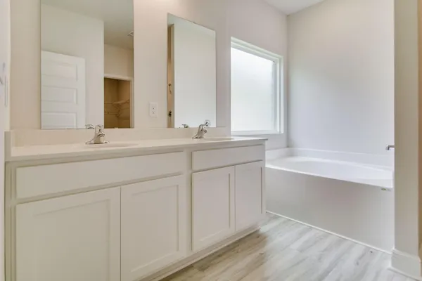 $299,900 | 3086 Heritage Plantation Boulevard, Laurel Hill, FL 32567