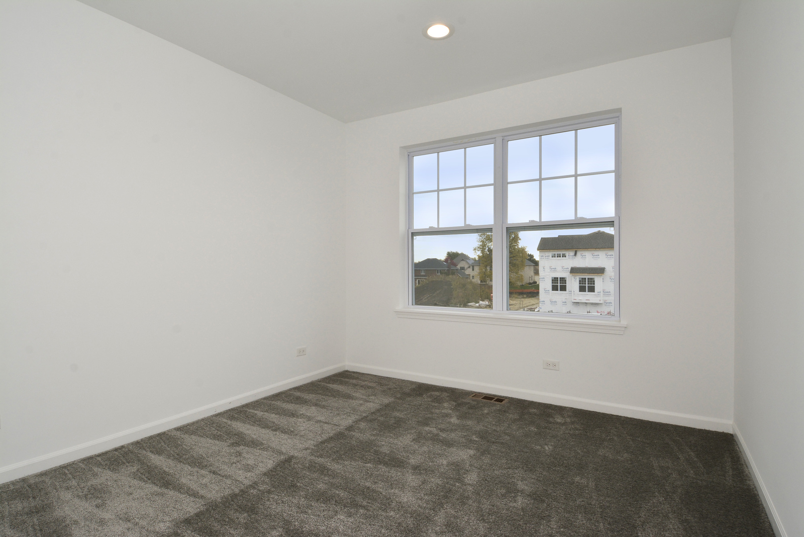 202 Timberleaf Circle Roselle, IL 60172 - Photo 13 of 22 an empty room with a window