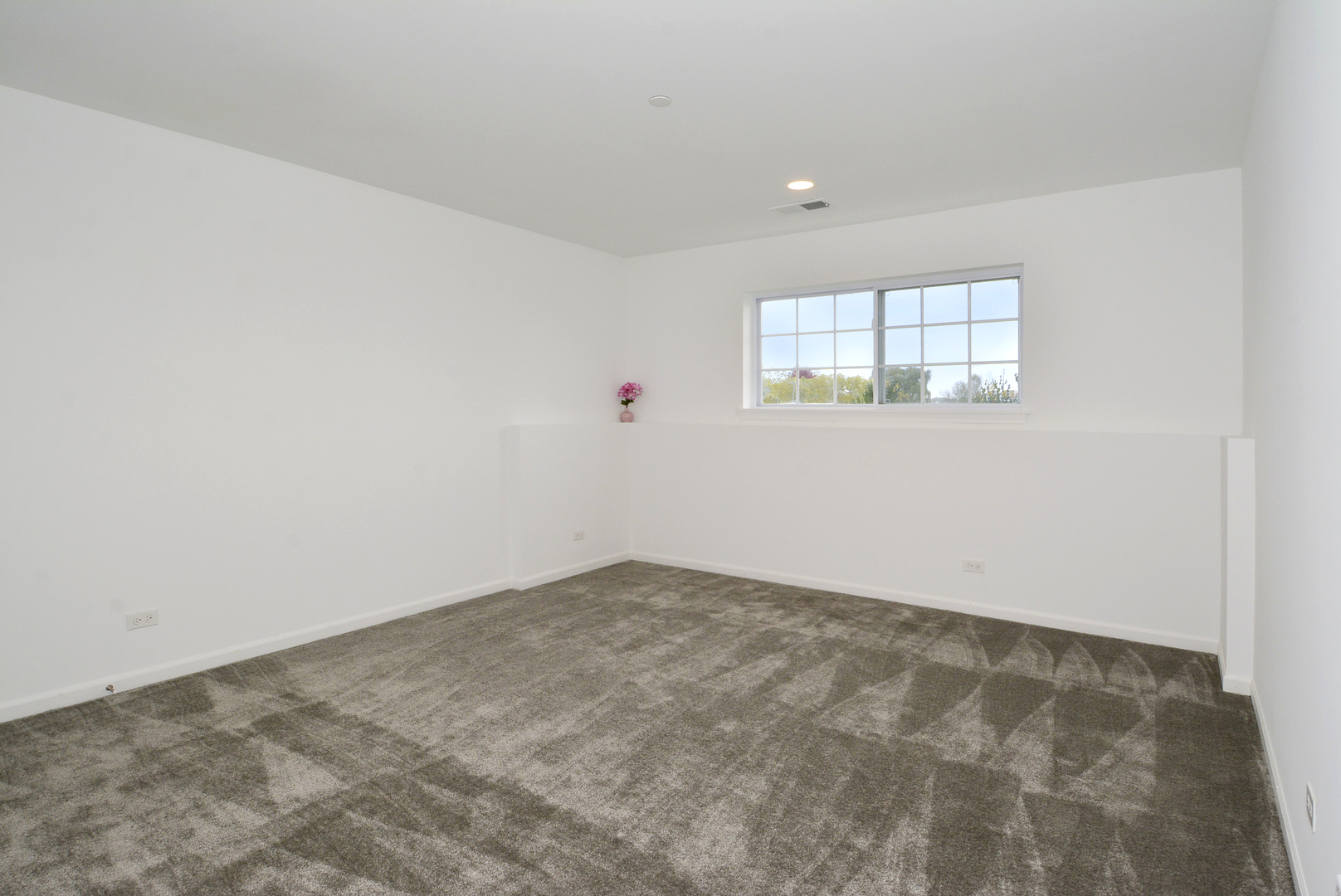 202 Timberleaf Circle Roselle, IL 60172 - Photo 17 of 22 an empty room with windows