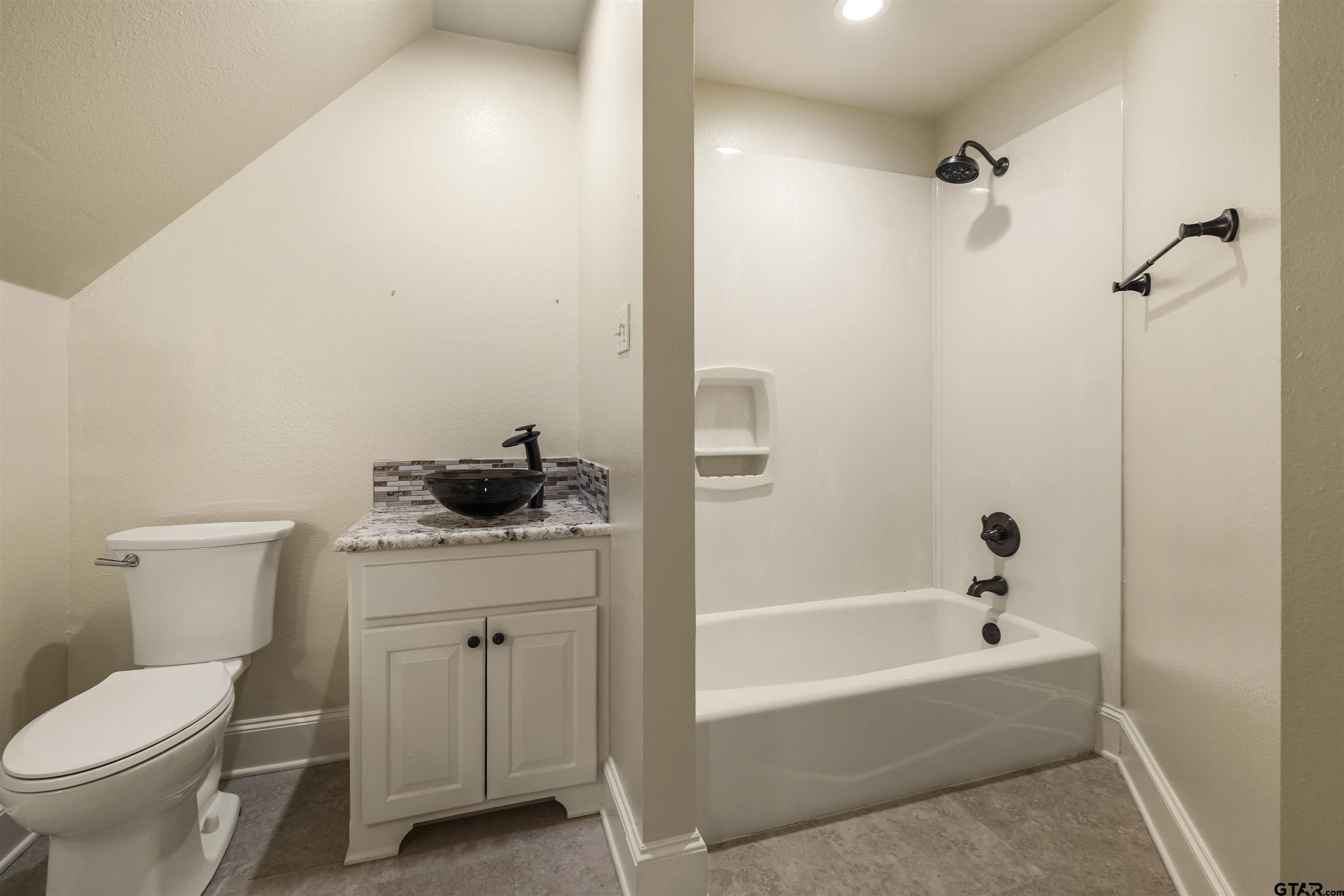 2317 Firestone Circle Tyler, TX 75703 - Photo 34 of 48