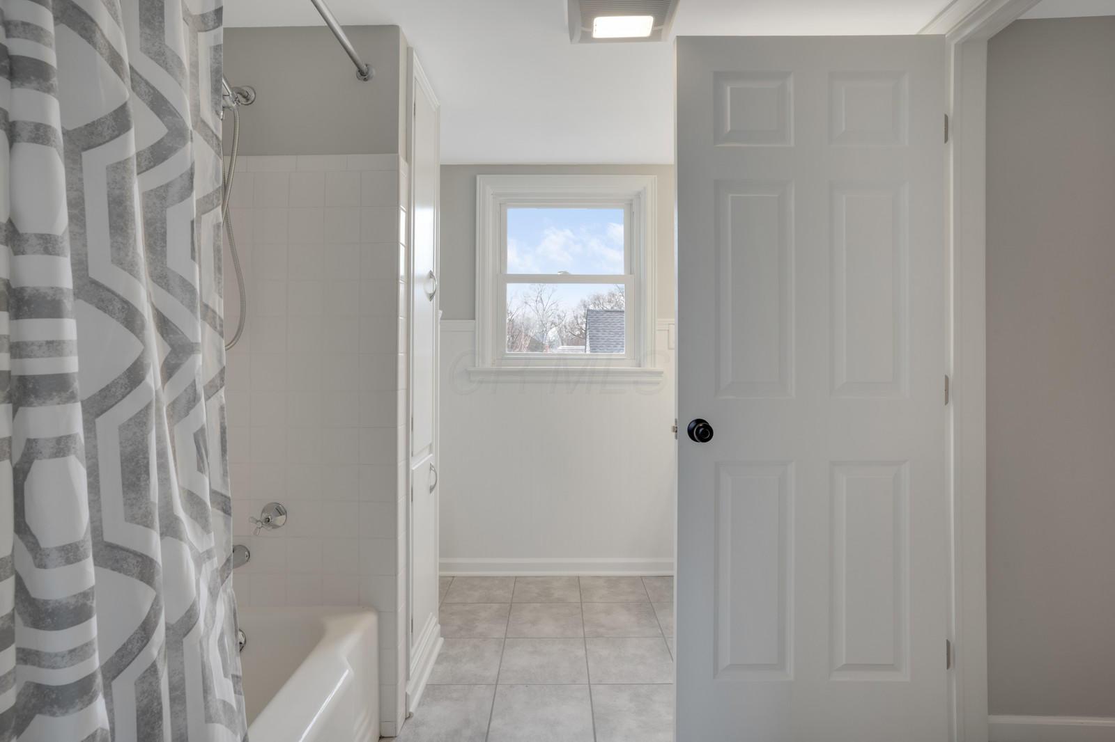 334 North Remington Road Columbus, OH 43209 - Photo 50 of 61