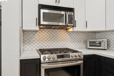 $475,000 | 574 48th Street, Unit 203, Oakland, CA 94609