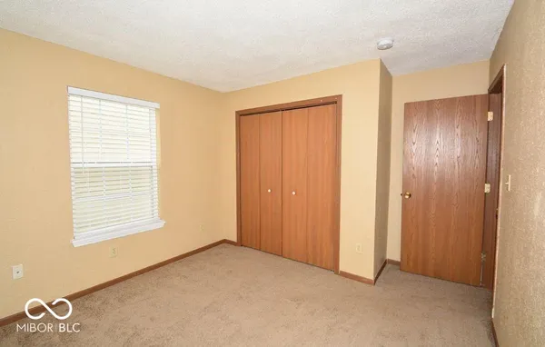 $1,900 | 10325 Liverpool Way, Indianapolis, IN 46236