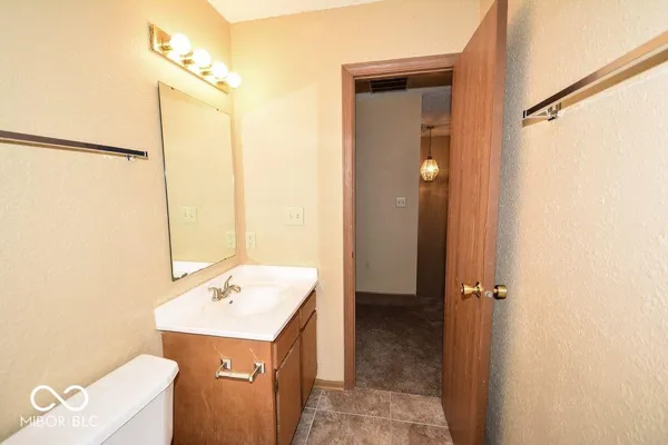 $1,900 | 10325 Liverpool Way, Indianapolis, IN 46236