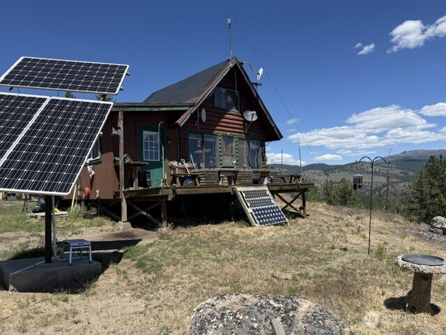 132 West Cayuse Mountain Road Tonasket, WA 98855 - Photo 3 of 29