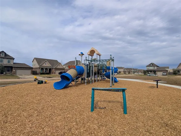 $2,480 | 2242 Cross Colony Drive, Dickinson, TX 77539