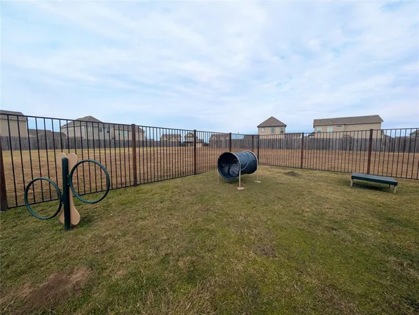 $2,480 | 2242 Cross Colony Drive, Dickinson, TX 77539