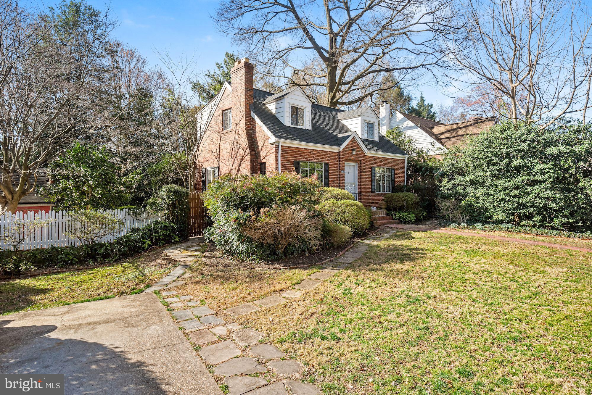 9500 Riley Road Silver Spring, MD 20910 - Photo 4 of 34