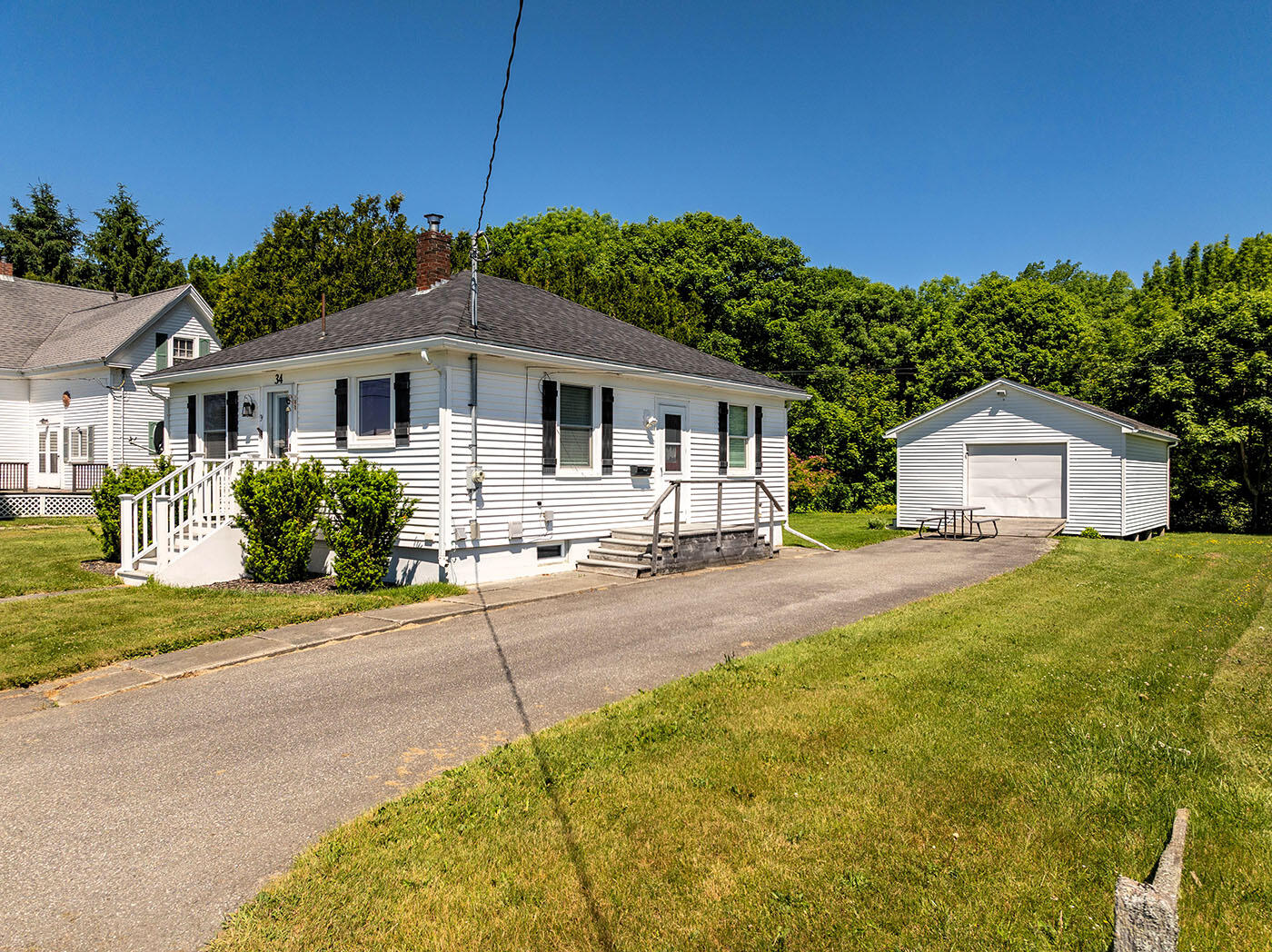 34 Thatcher Street Thomaston, ME 04861 - Photo 1 of 25 DJI_0136