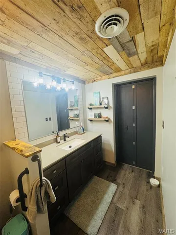 $208,000 | 419 West Main Street, Bowling Green, MO 63334